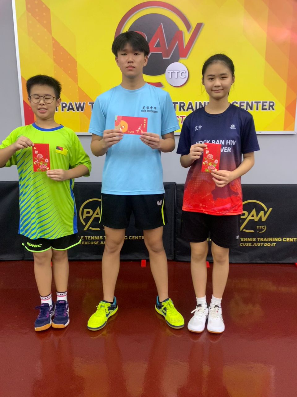 我校同学参加Ah Paw NS Table Tennis Competition 获耀眼成绩！
